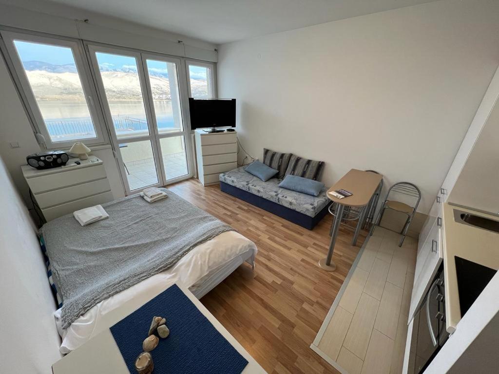 Sea View & Pool Studio Pag Town Eksteriør bilde